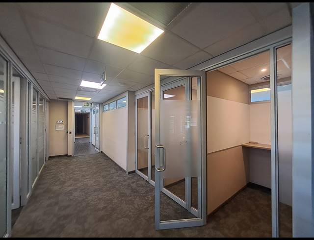 635M² OFFICE FOR SALE IN ILLOVO